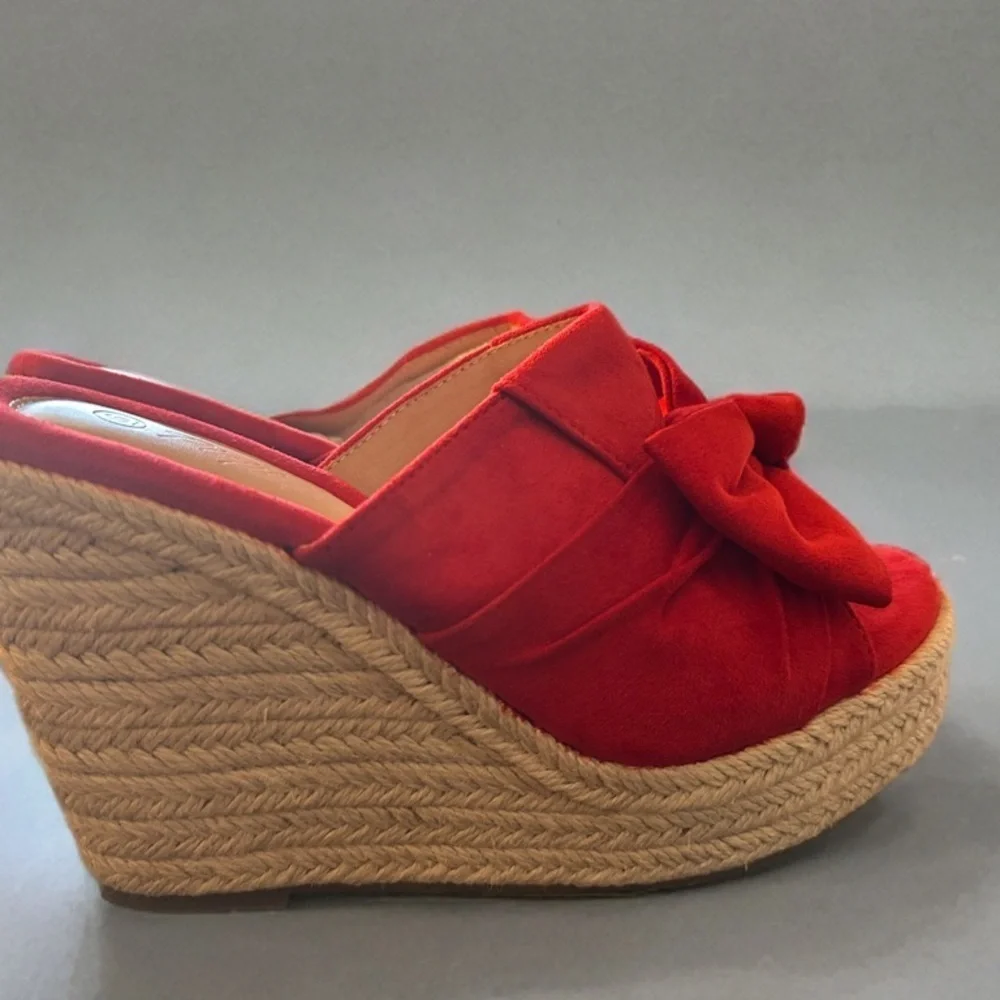 NEW WOMENS PIEPIEBUY PLATFORM ESPADRILLE SLIP ON WEDGE SANDALS  SIZE 6